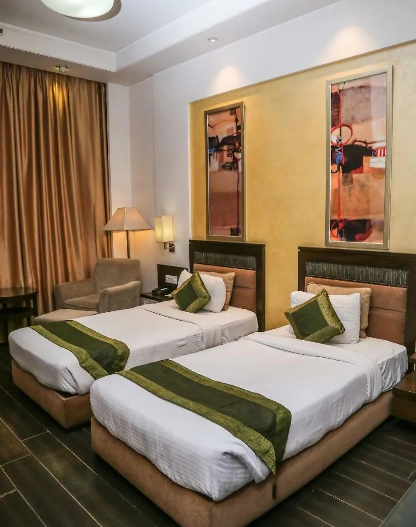 Hotel Western Court Chandigarh